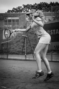 Ausschnitte 1265 - Anna-Marie Weissheim